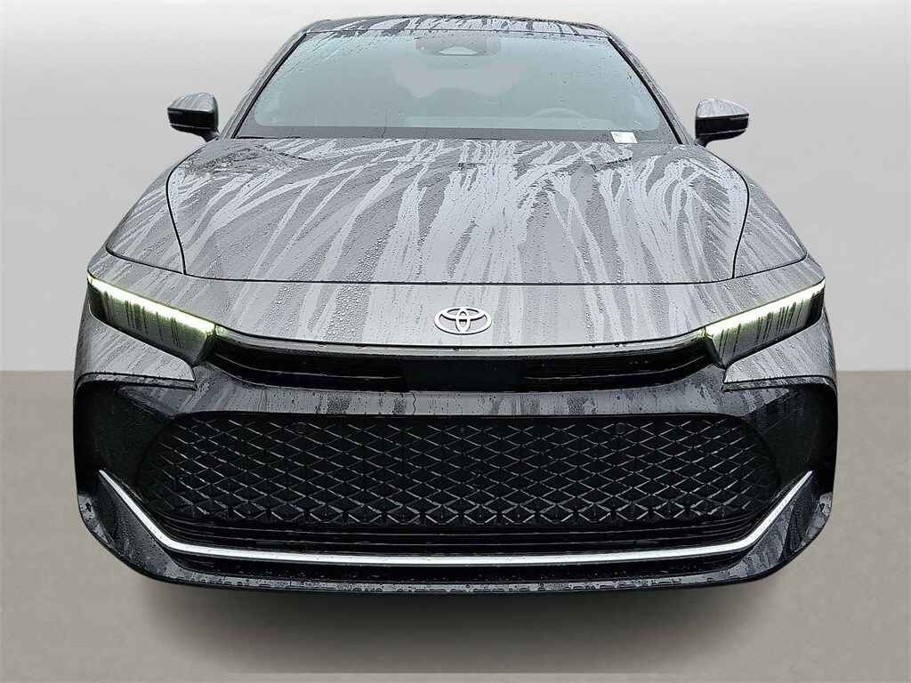 2024 Toyota Crown Platinum photo 2