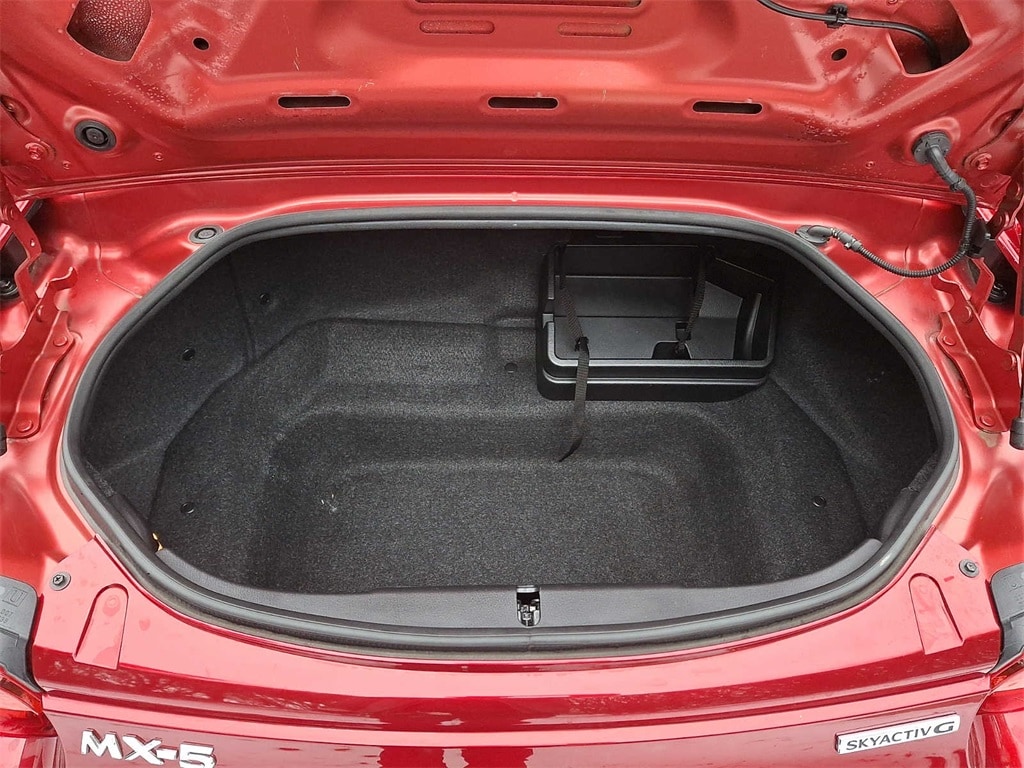 Thumbnail: 2023 Mazda MX-5 Miata - 28