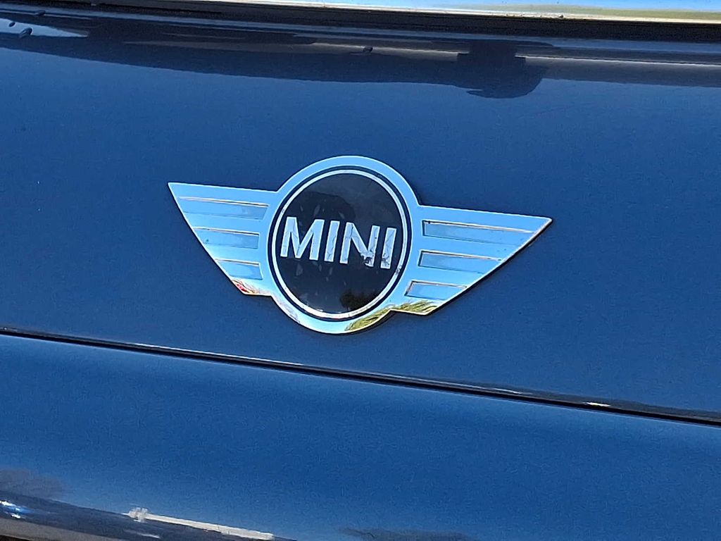 Thumbnail: 2010 MINI Cooper - 29