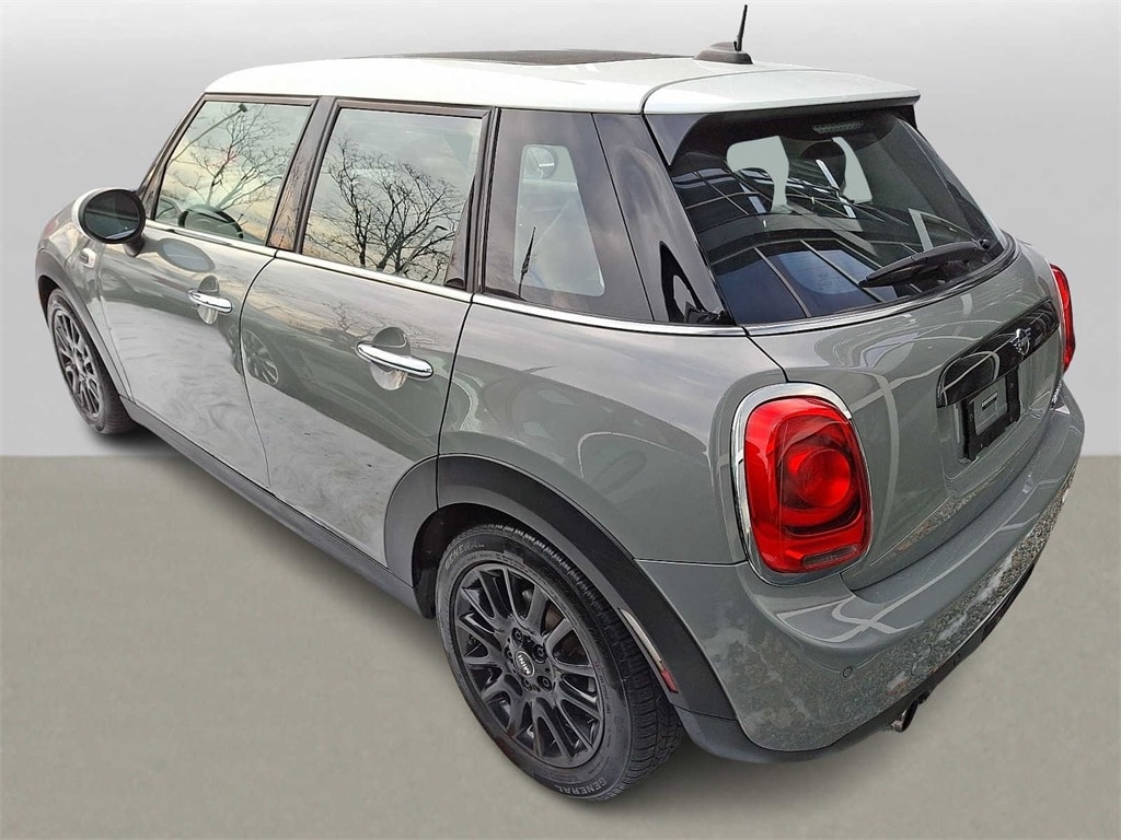 Thumbnail: 2019 MINI Cooper Hardtop - 5