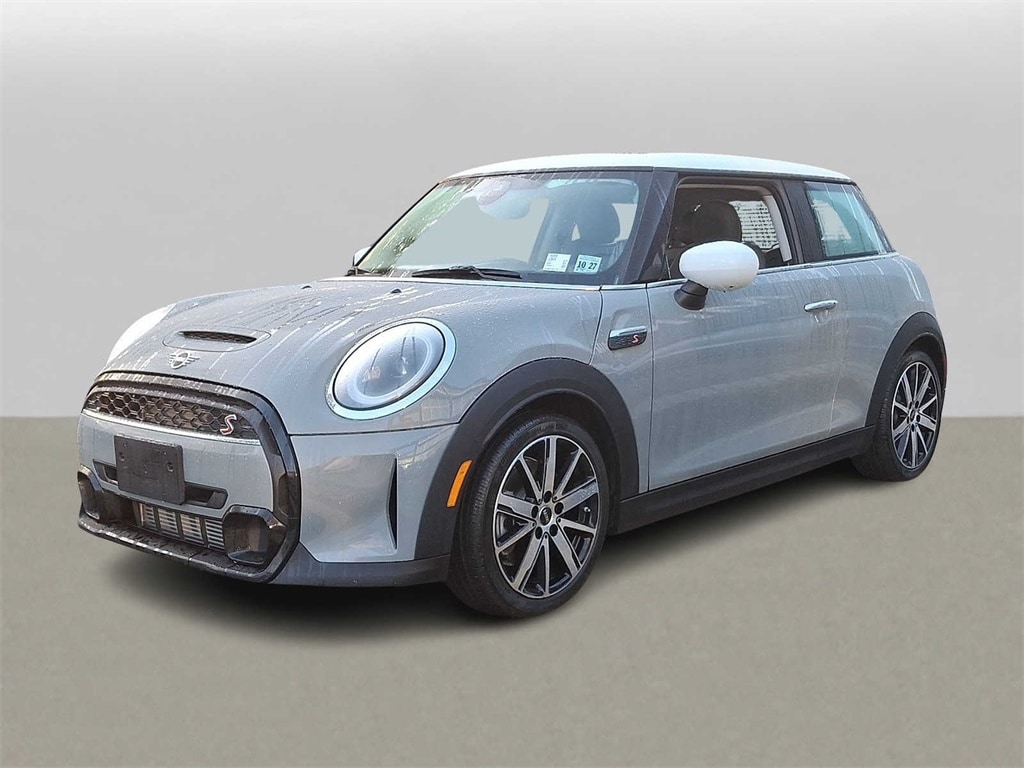 2023 MINI 3 Door S