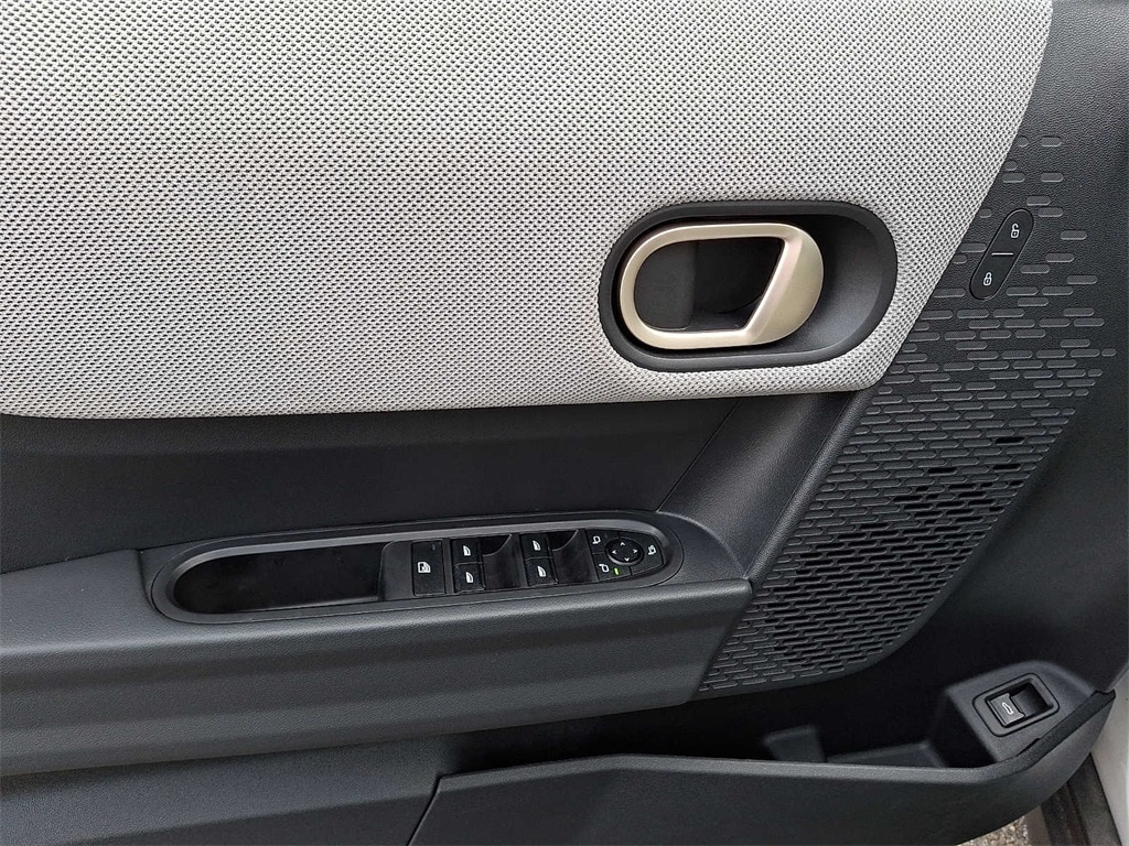 Thumbnail: 2025 MINI Cooper Hardtop - 9