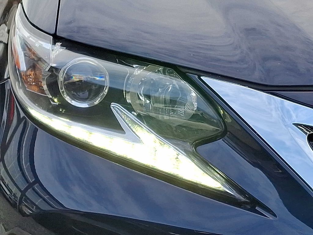 Thumbnail: 2017 Lexus ES - 7