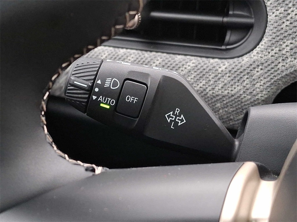 Thumbnail: 2025 MINI Cooper Hardtop - 23