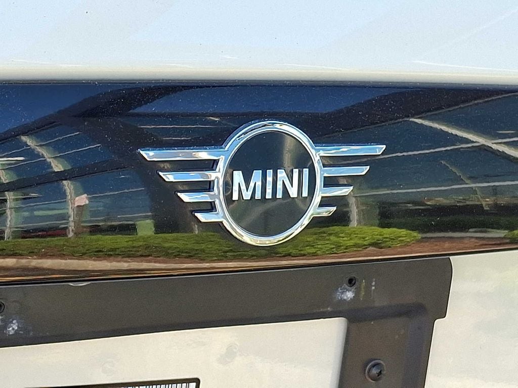 Thumbnail: 2022 MINI Cooper Hardtop - 28