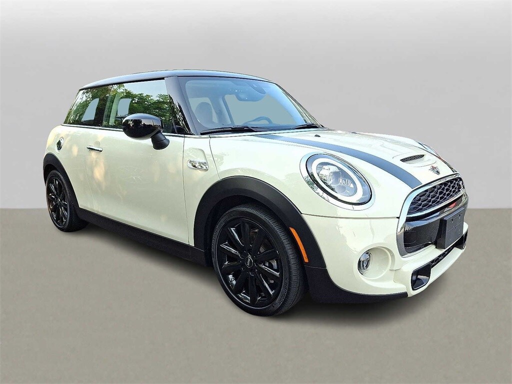 Thumbnail: 2020 MINI Cooper - 3