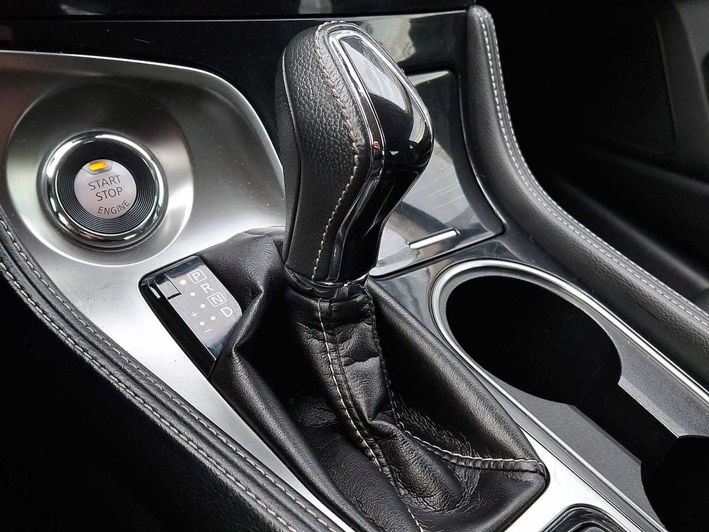 Thumbnail: 2021 Nissan Maxima - 12