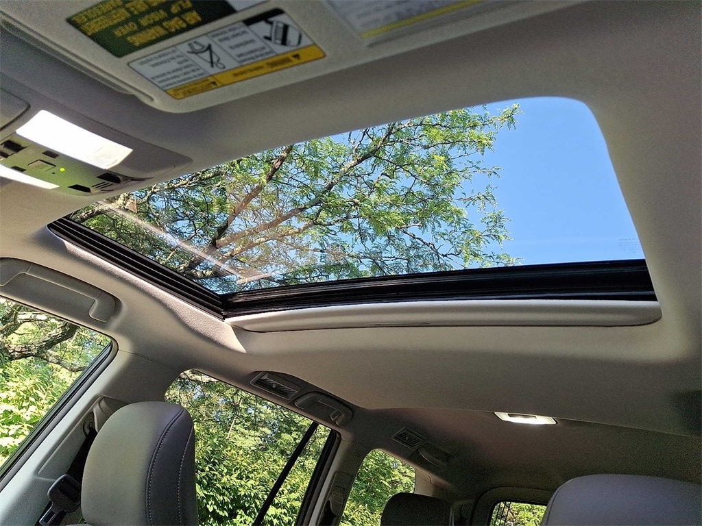 Thumbnail: 2019 Lexus GX - 12