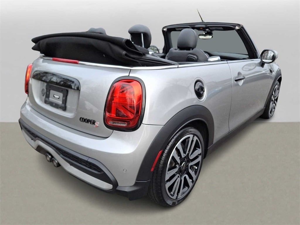Thumbnail: 2023 MINI Cooper Convertible - 4