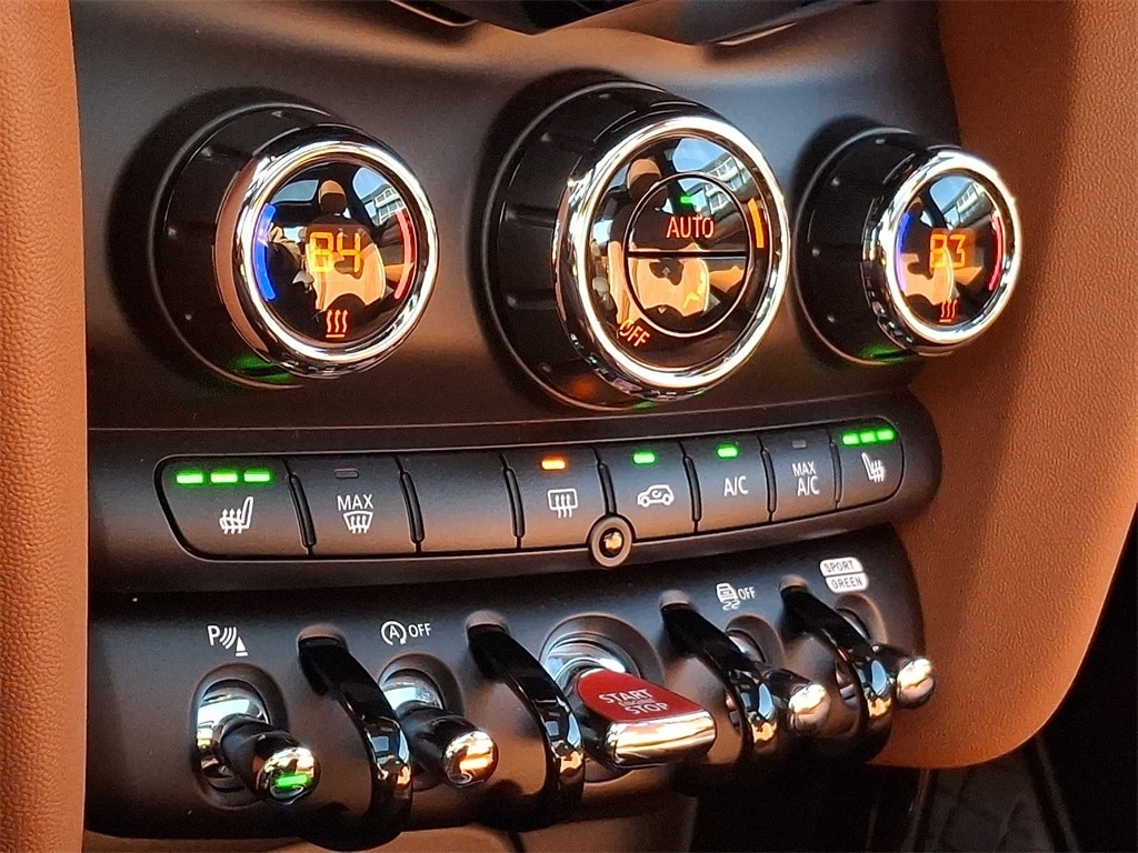 Thumbnail: 2023 MINI Cooper Hardtop - 16