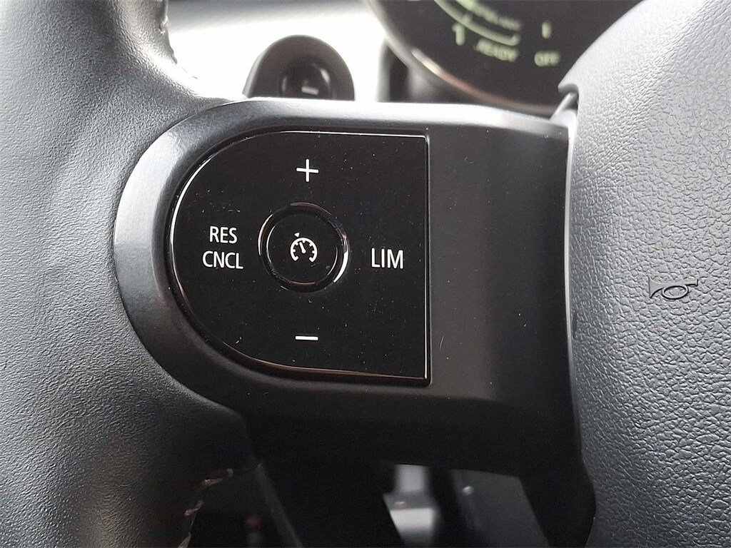 Thumbnail: 2023 MINI Cooper Convertible - 17