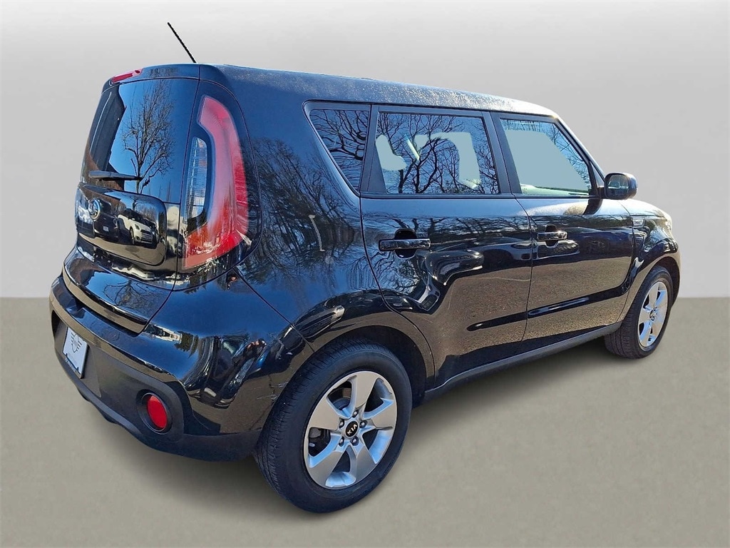 Thumbnail: 2017 Kia Soul - 4