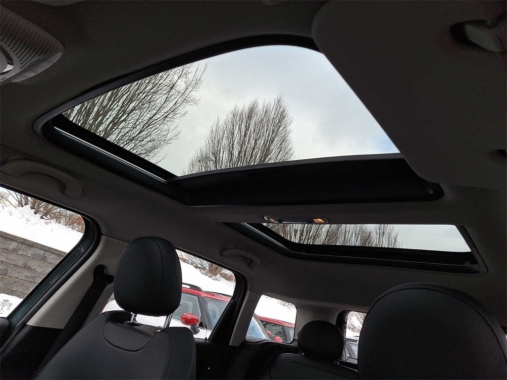 Thumbnail: 2023 MINI Cooper Countryman - 12