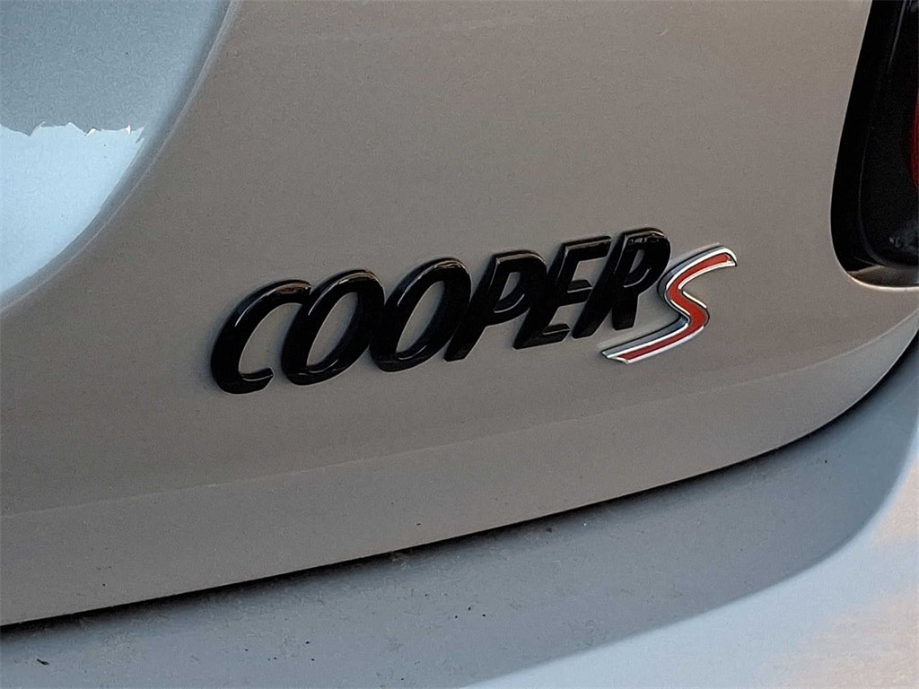 Thumbnail: 2024 MINI Cooper Hardtop - 28