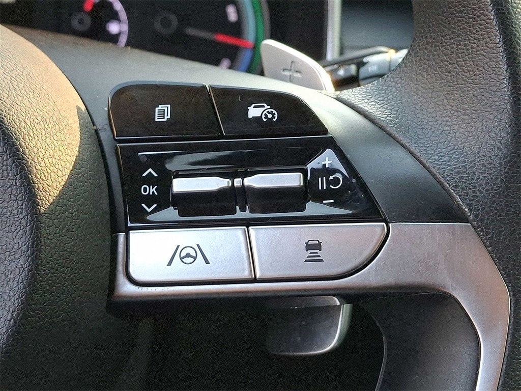 Thumbnail: 2022 Hyundai Tucson - 17