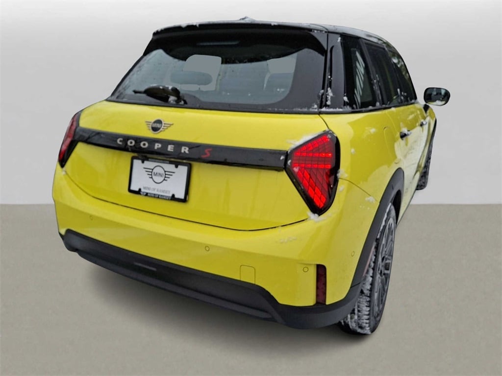 Used 2025 MINI Hardtop 4 Door Cooper S Hatchback