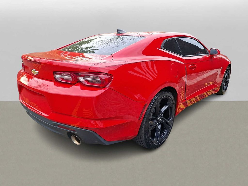 Thumbnail: 2021 Chevrolet Camaro - 4
