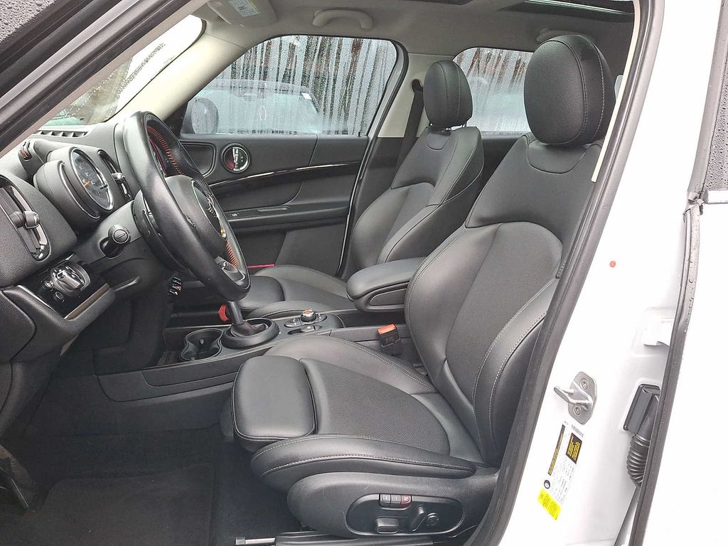 Thumbnail: 2019 MINI Cooper Countryman - 9