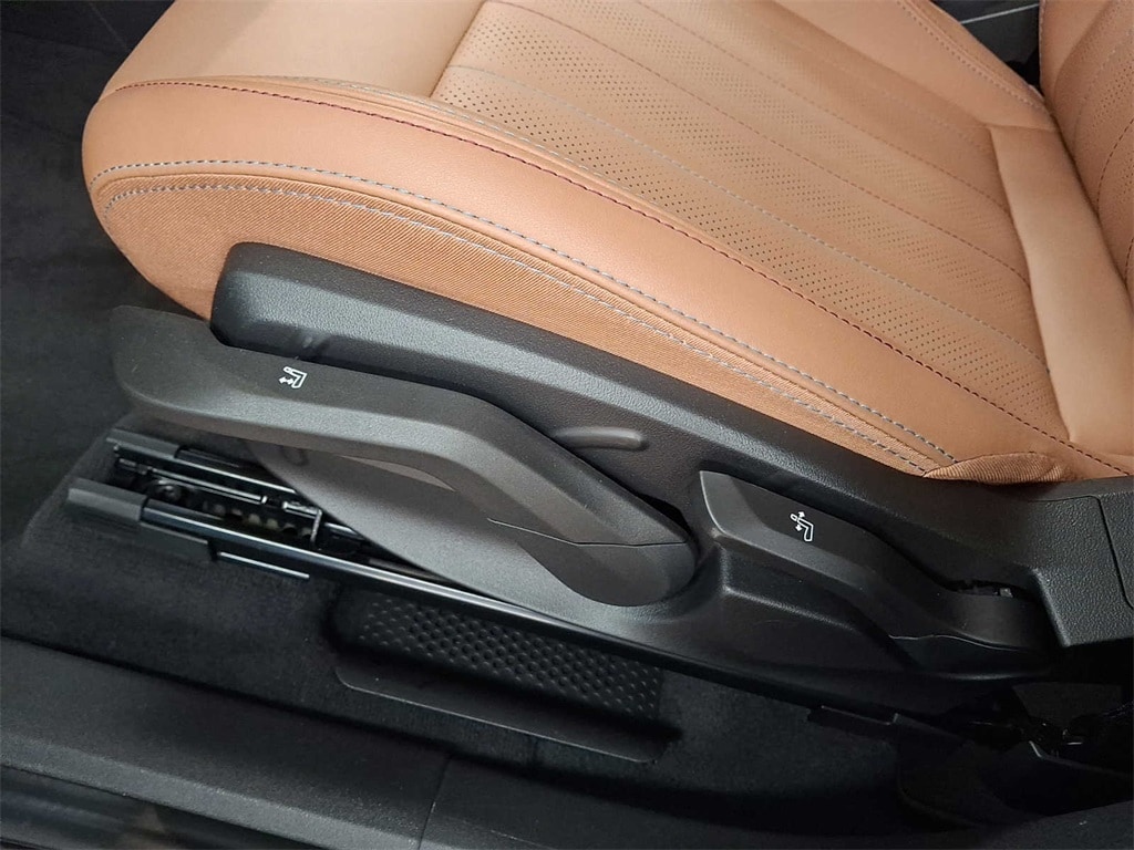 Thumbnail: 2025 MINI Cooper Countryman - 12