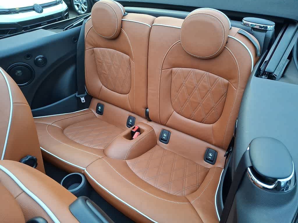 Thumbnail: 2017 MINI Cooper Convertible - 9