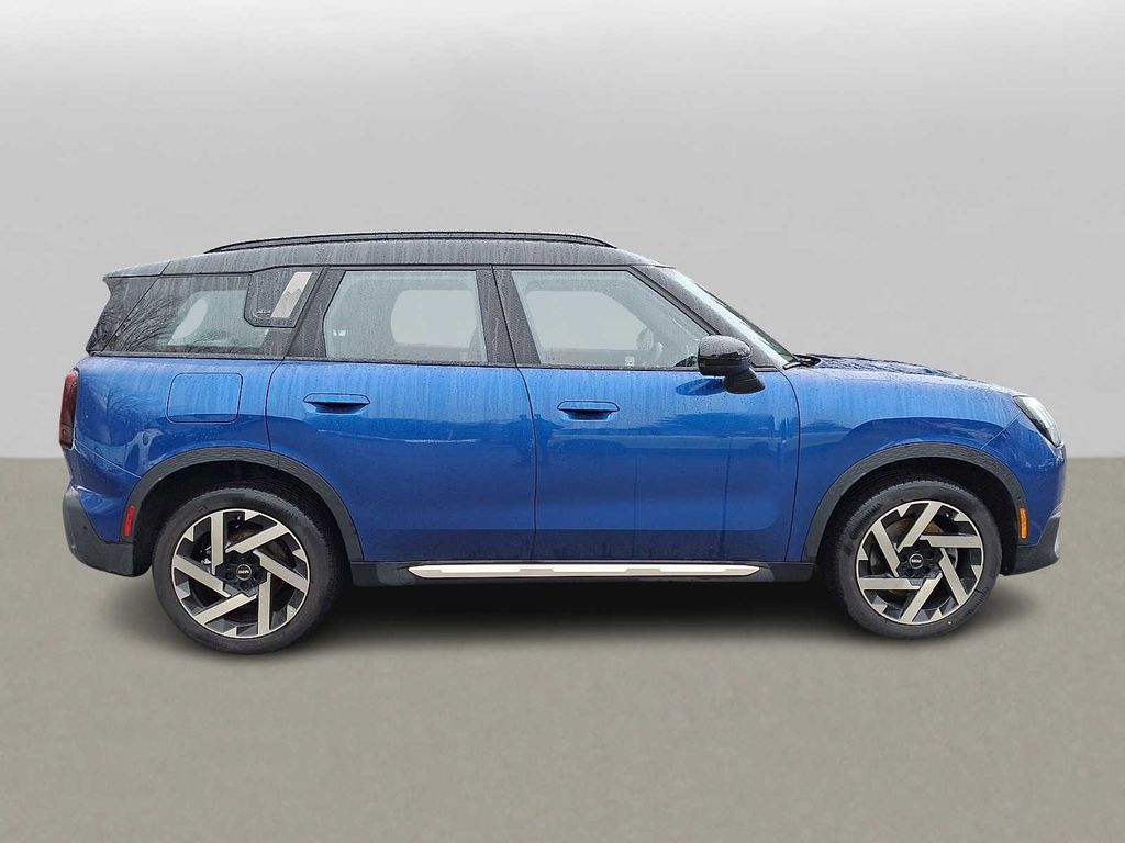 Thumbnail: 2025 MINI Cooper Countryman - 4