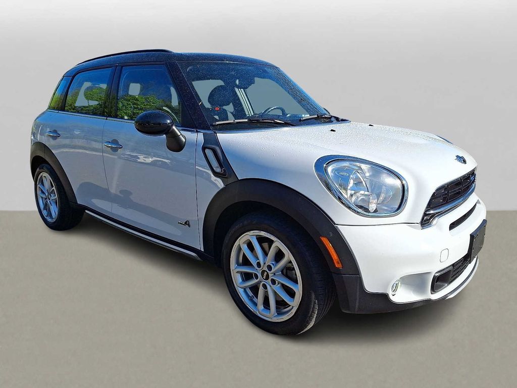 Thumbnail: 2015 MINI Cooper Countryman - 3
