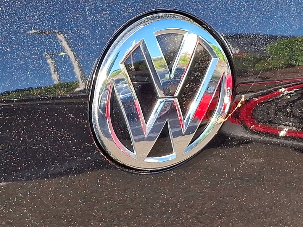 2017 Volkswagen Golf GTI SE 29