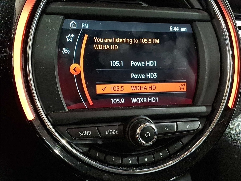 Thumbnail: 2021 MINI Cooper Hardtop - 18