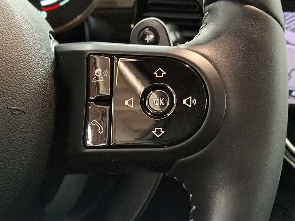 Thumbnail: 2024 MINI Cooper Hardtop - 18