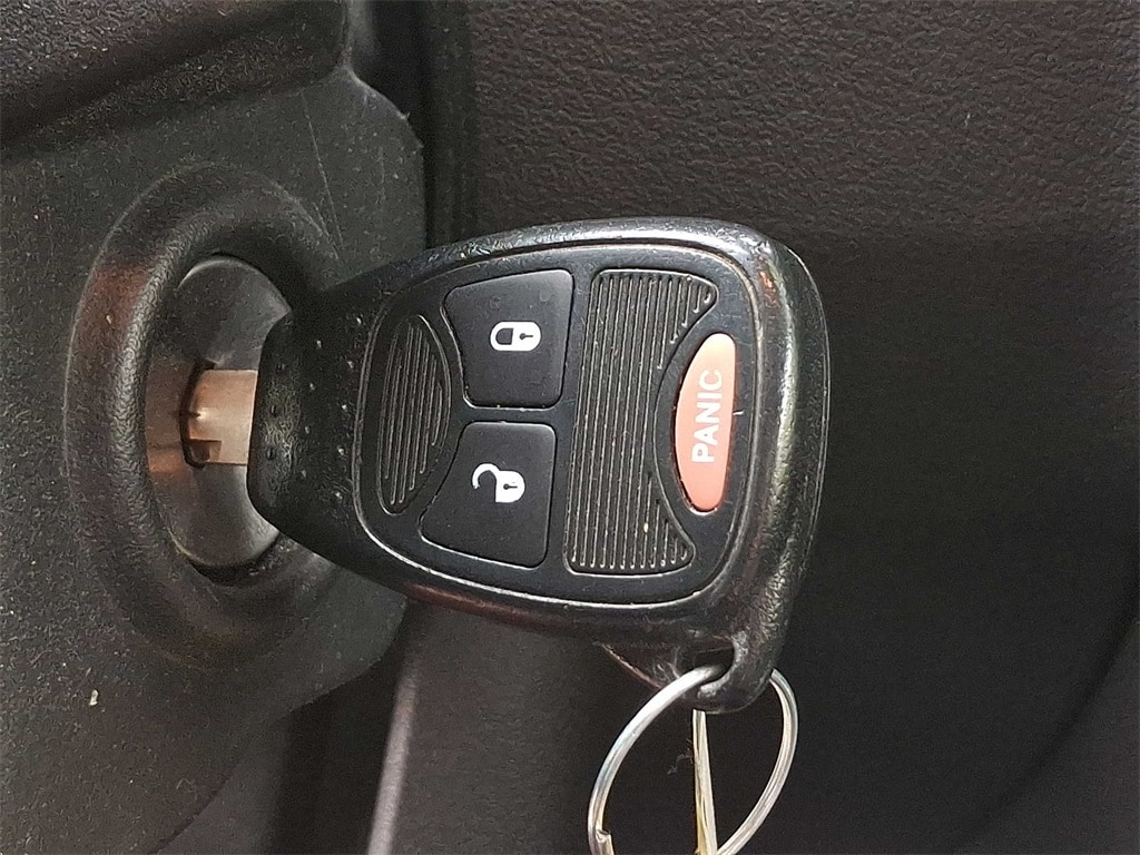 Thumbnail: 2009 Jeep Compass - 22