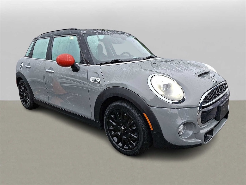 Thumbnail: 2016 MINI Cooper - 3