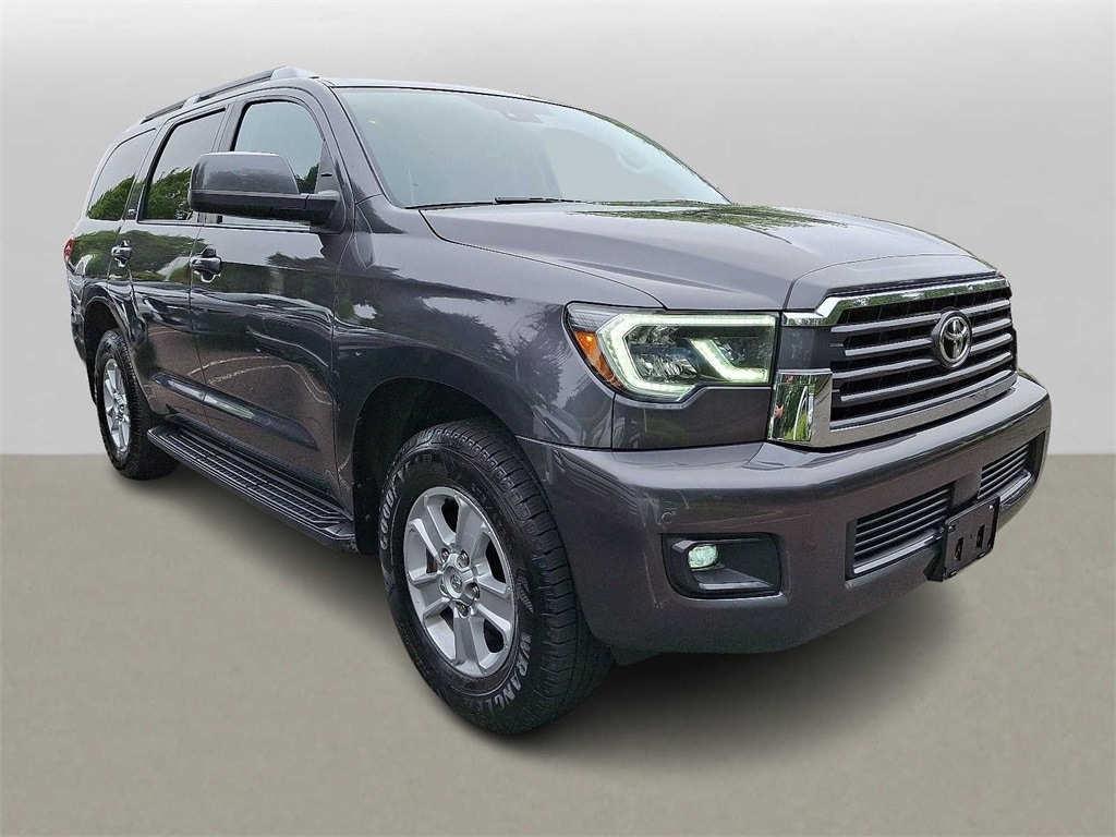 Thumbnail: 2019 Toyota Sequoia - 3
