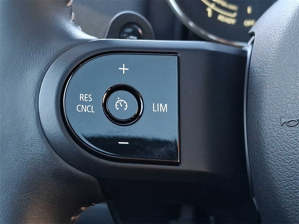 Thumbnail: 2023 MINI Cooper Countryman - 17