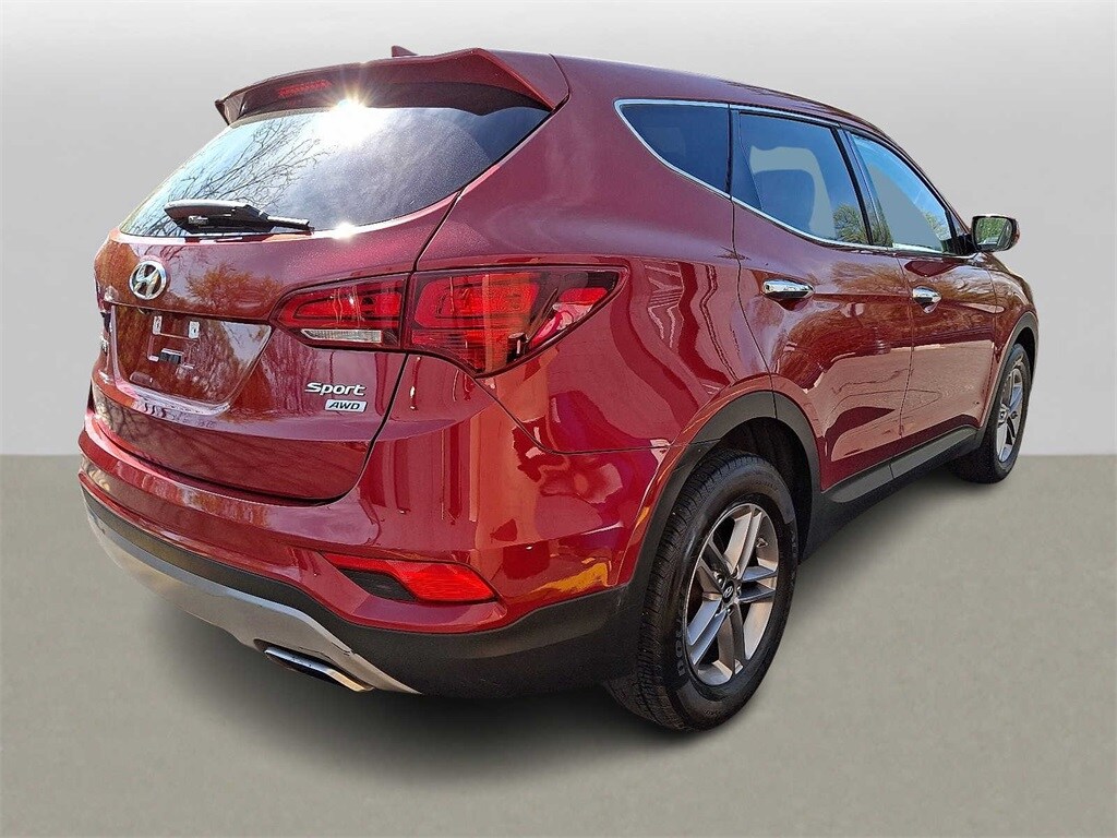 2017 Hyundai Santa Fe Sport Base photo 4