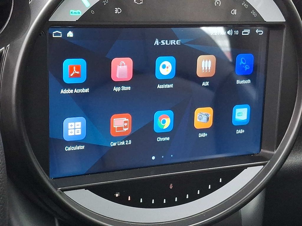 Thumbnail: 2012 MINI Cooper Countryman - 18