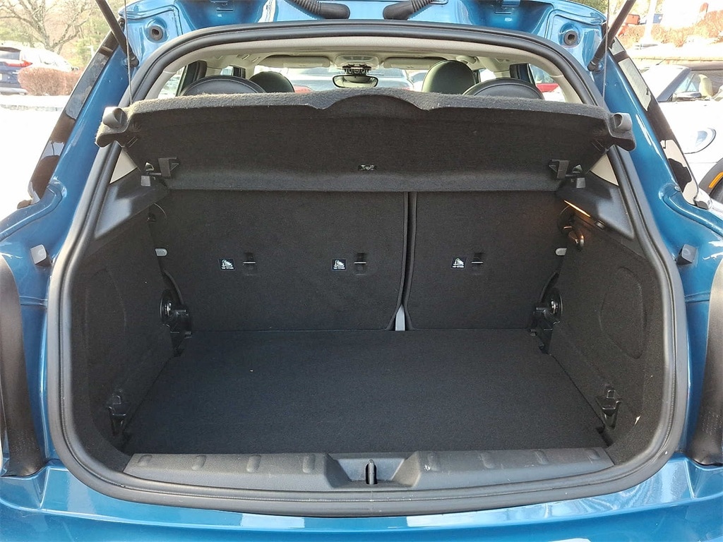 Thumbnail: 2023 MINI Cooper Hardtop - 26