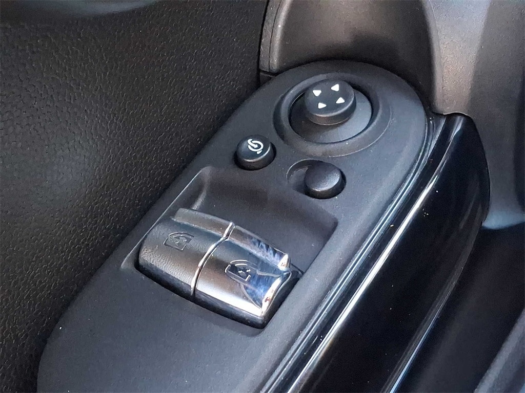 Thumbnail: 2024 MINI Cooper Hardtop - 25