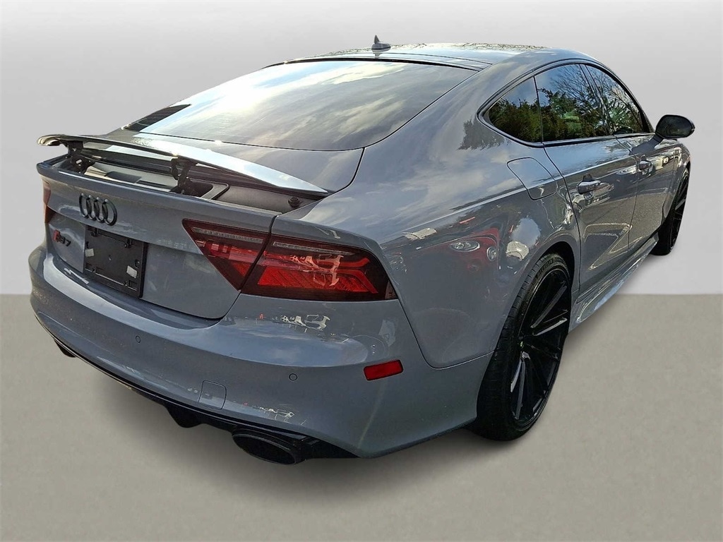 Thumbnail: 2016 Audi RS 7 - 4
