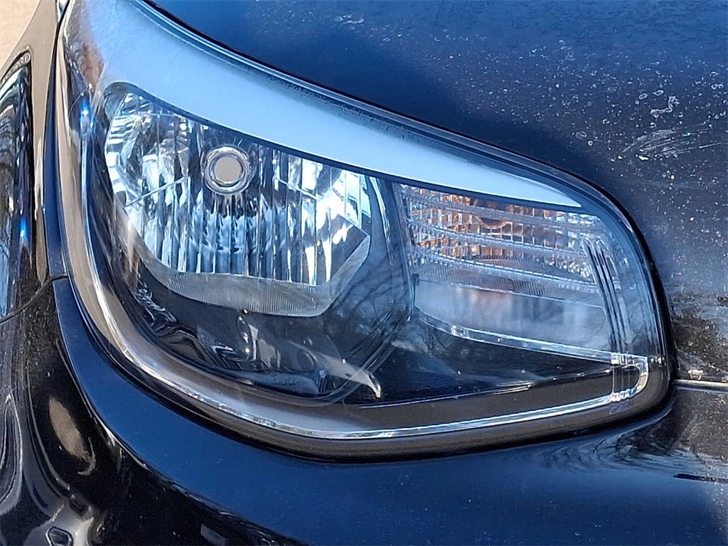 Thumbnail: 2017 Kia Soul - 8