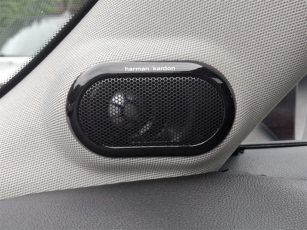 Thumbnail: 2015 MINI Cooper - 24