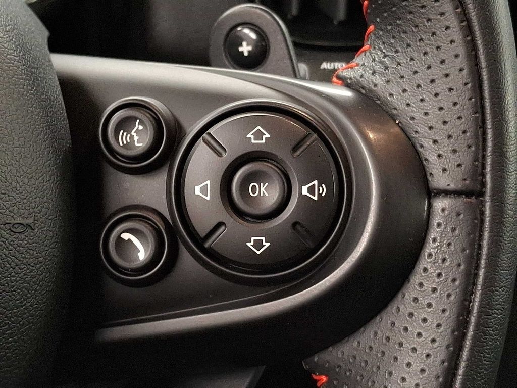 Thumbnail: 2019 MINI Cooper Countryman - 19