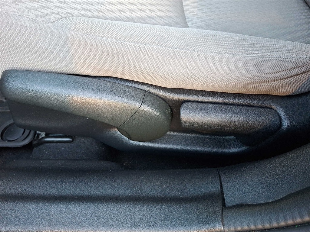 Thumbnail: 2015 Honda Civic - 13