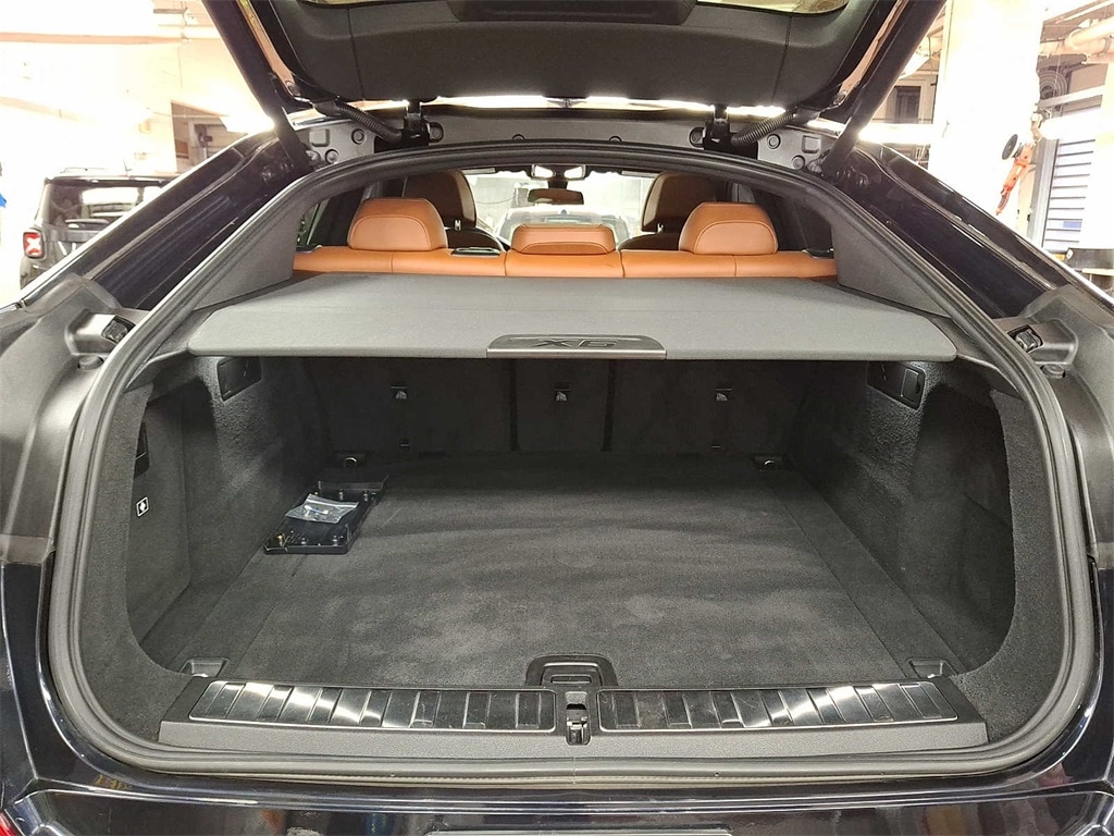 Thumbnail: 2022 BMW X6 - 29