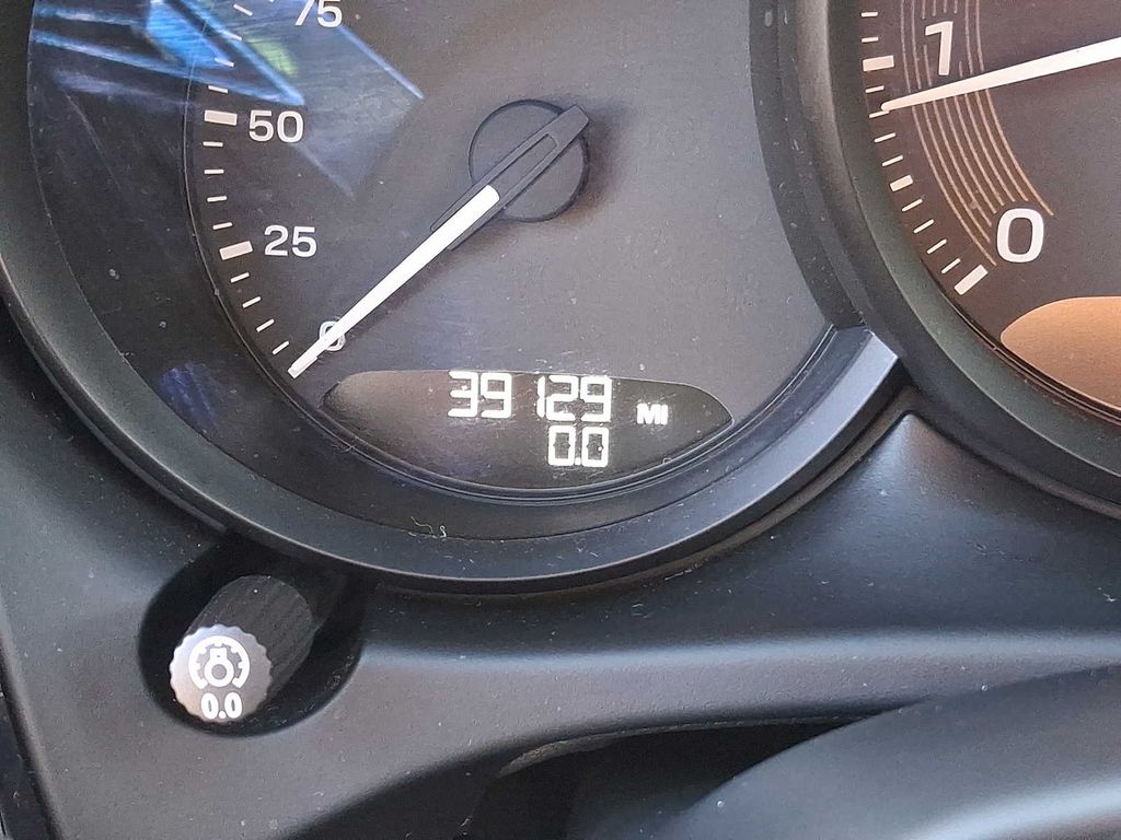 Thumbnail: 2022 Porsche Macan - 17