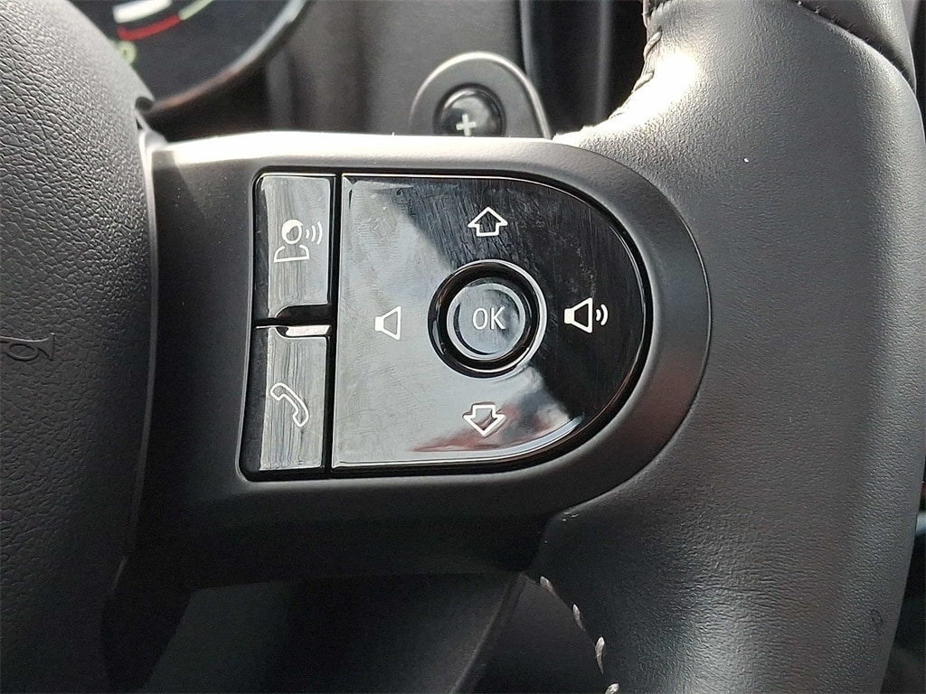 Thumbnail: 2023 MINI Cooper Countryman - 18