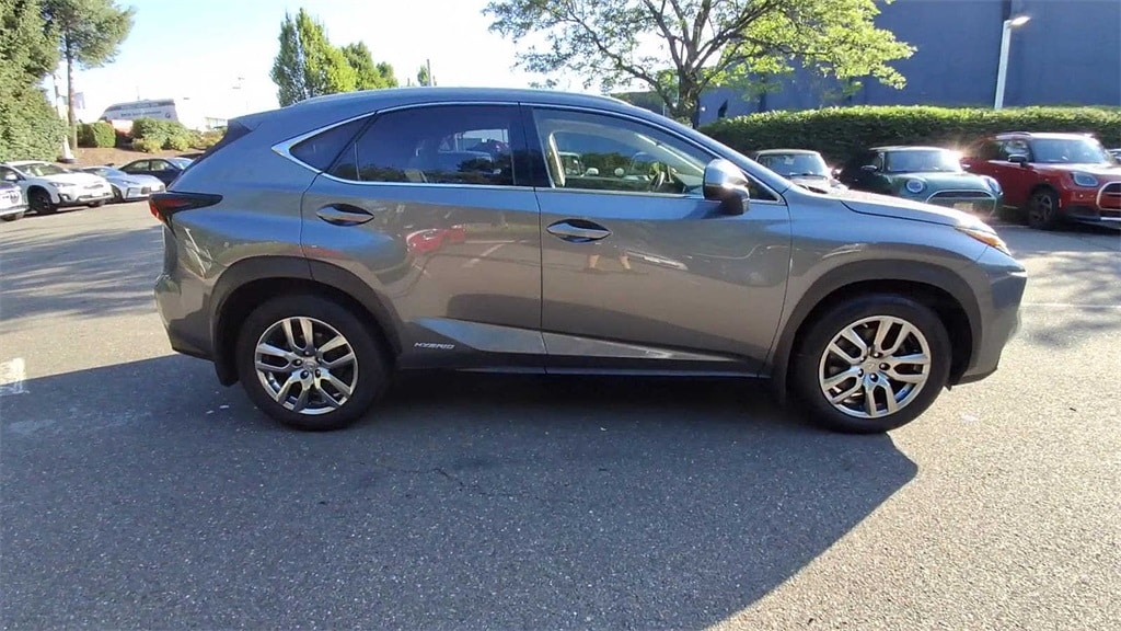 Thumbnail: 2016 Lexus NX - 9