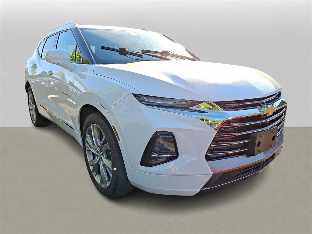 Thumbnail: 2019 Chevrolet Blazer - 3