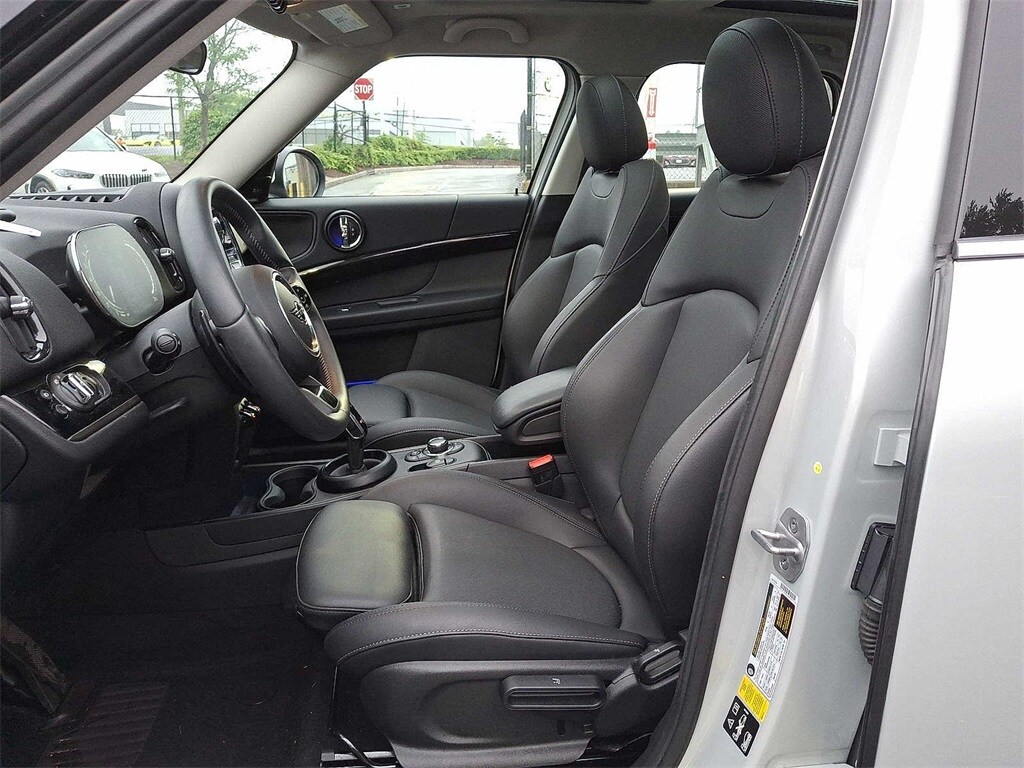 2023 MINI Cooper Countryman Signature 11