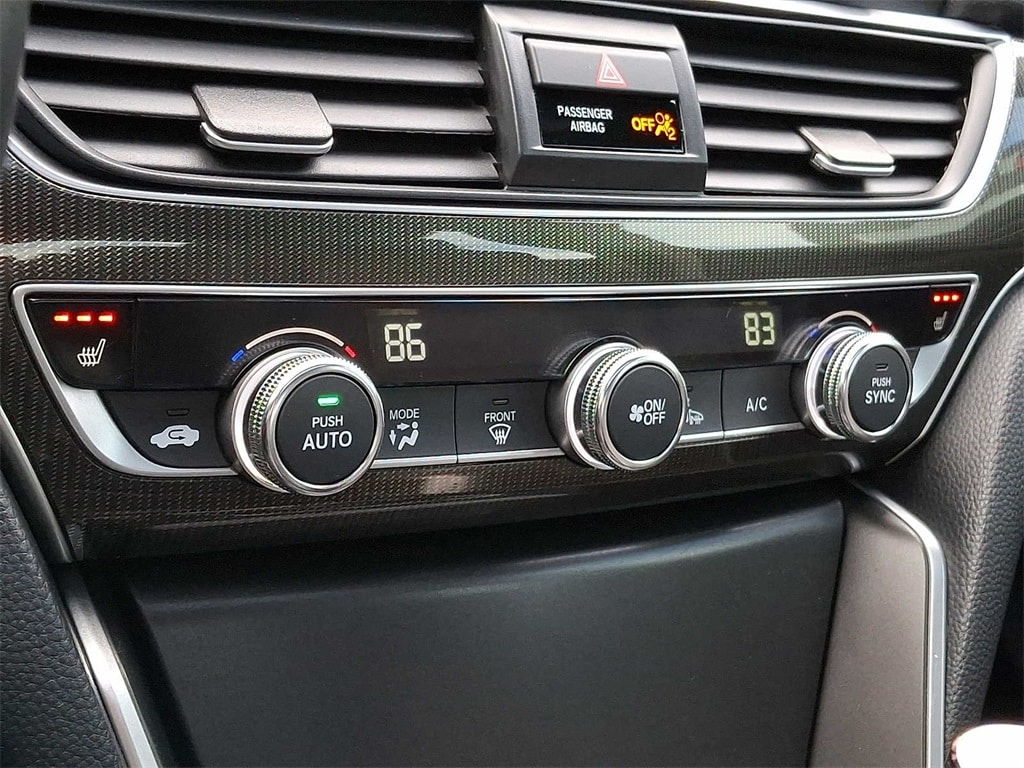 Thumbnail: 2019 Honda Accord - 15