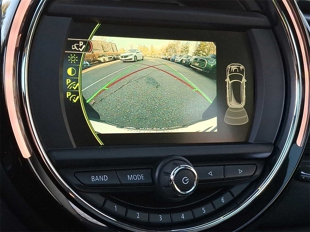 Thumbnail: 2017 MINI Cooper Clubman - 17